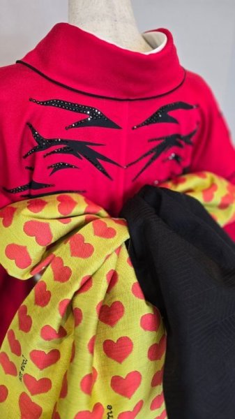 画像4: 振袖Tribal Red トライバルレッド & 袋帯Yellow Heart イエローハート　お誂えフルオーダー (4)